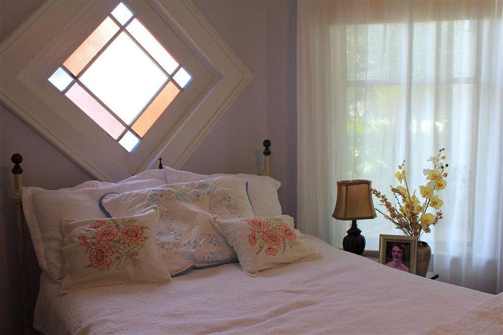 Carroll House Bed & Breakfast Bay St. Louis Ngoại thất bức ảnh