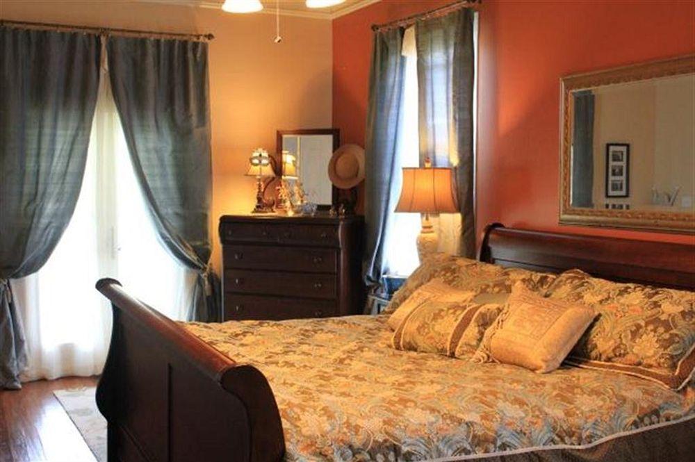 Carroll House Bed & Breakfast Bay St. Louis Ngoại thất bức ảnh